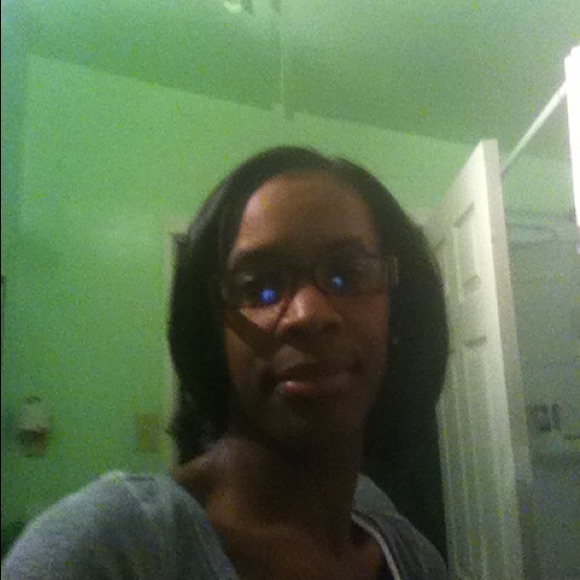 Meet your Posher, Quadirah - Picture 1 of 1